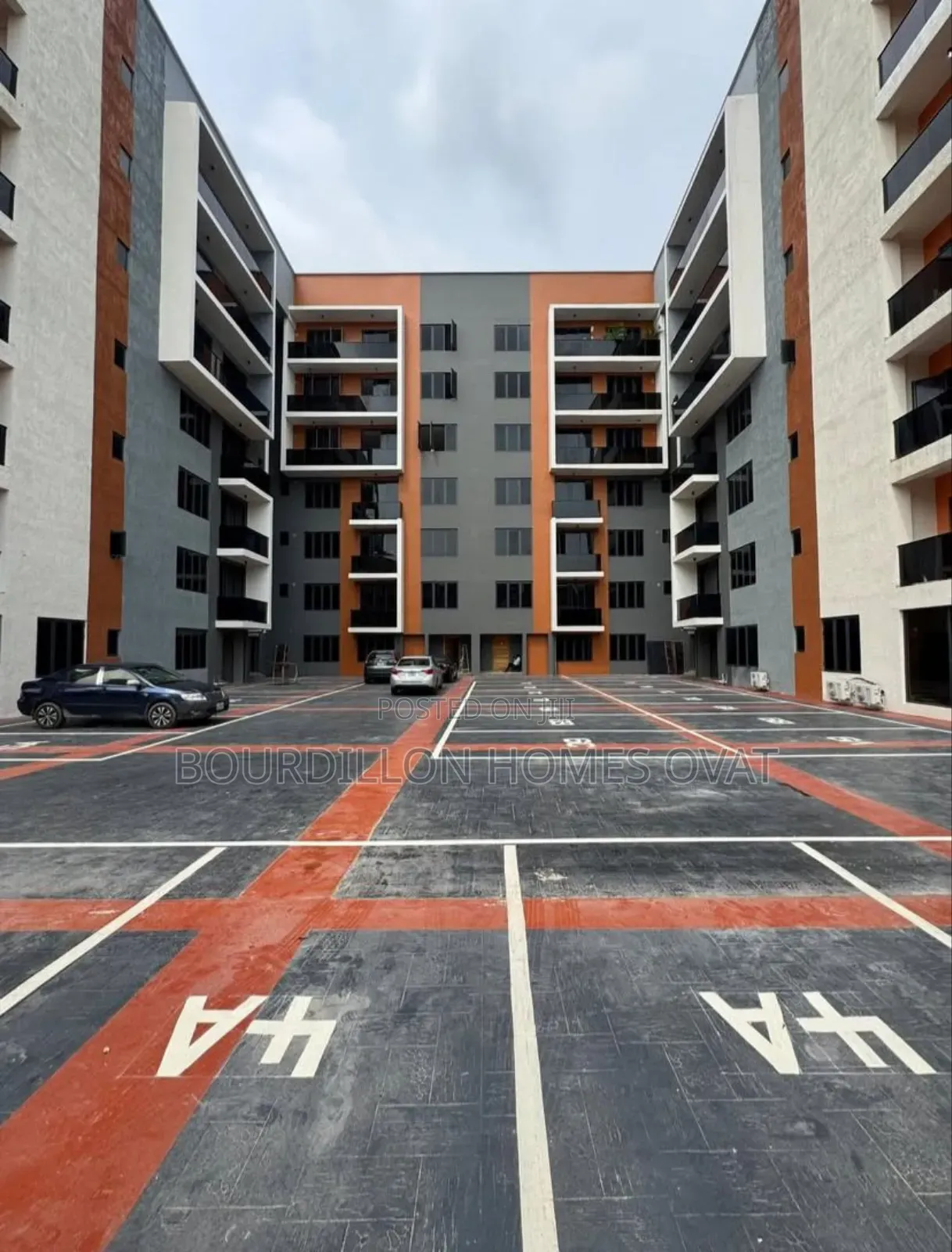 2bdrm Apartment in Lekki Phase 1, Lagos for sale in Lekki Phase 1
