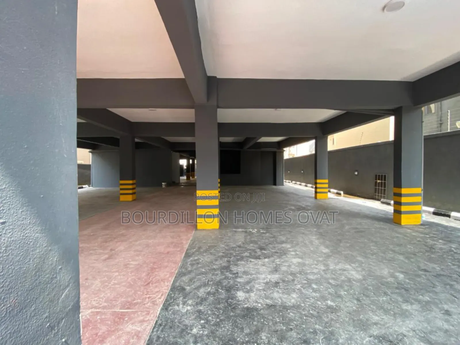 2bdrm Apartment in Ikota Lekki Lagos, Ikate for rent in Ikate