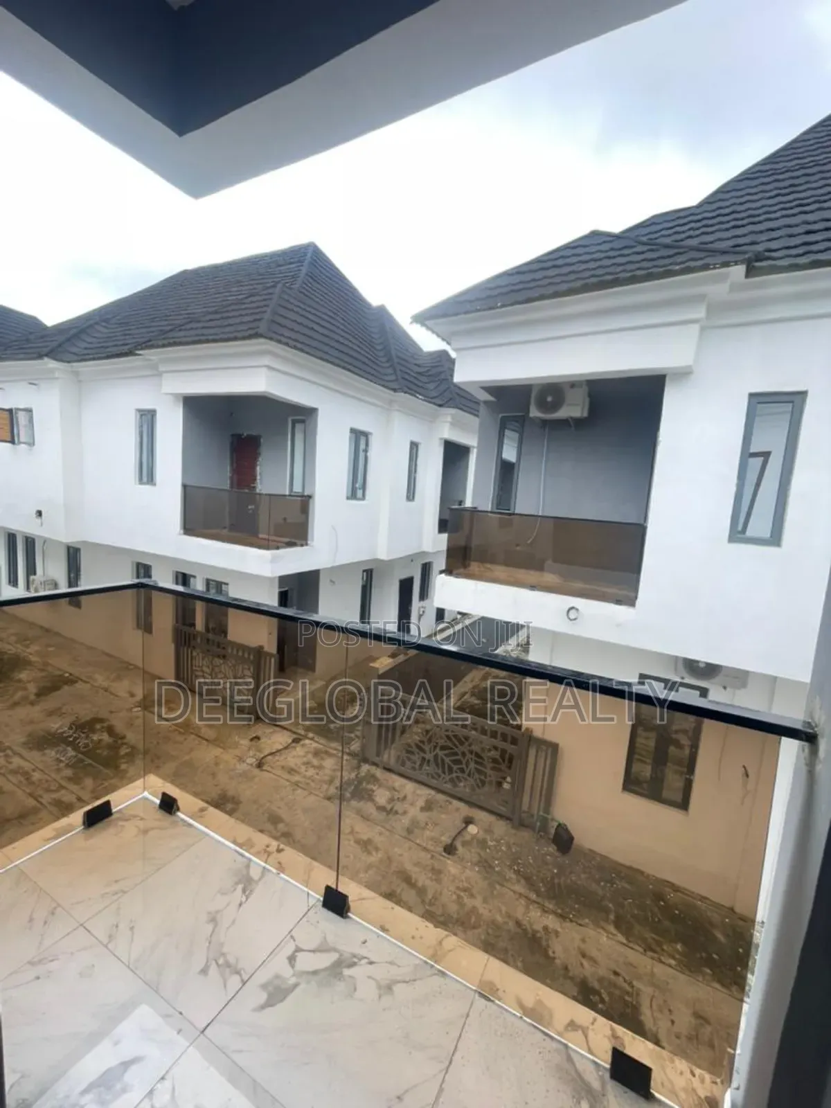3bdrm Townhouse/Terrace In Vgc / Ajah For Sale in VGC / Ajah