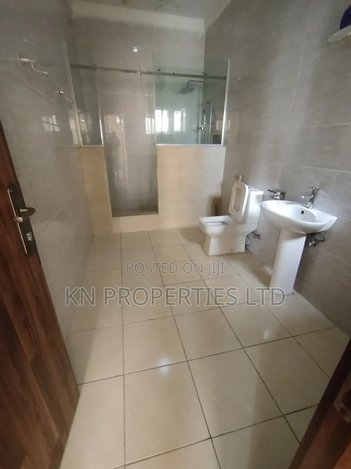 4bdrm Duplex in Mabushi for rent in Mabushi