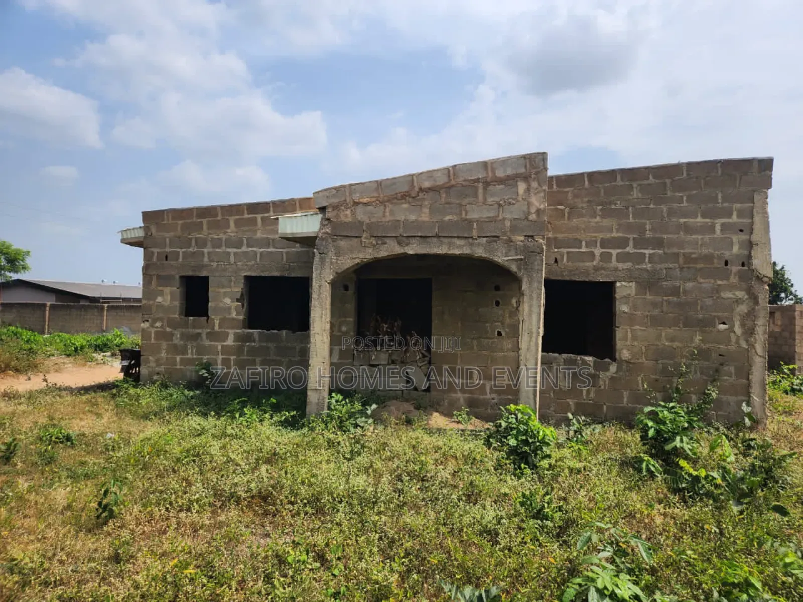 3bdrm Bungalow in Odan Area Off Olodo, Ibadan for sale in Ibadan