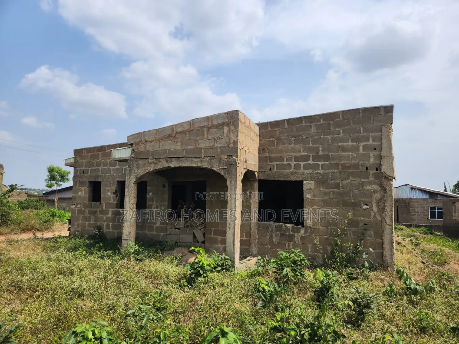 3bdrm Bungalow in Odan Area Off Olodo, Ibadan for sale in Ibadan