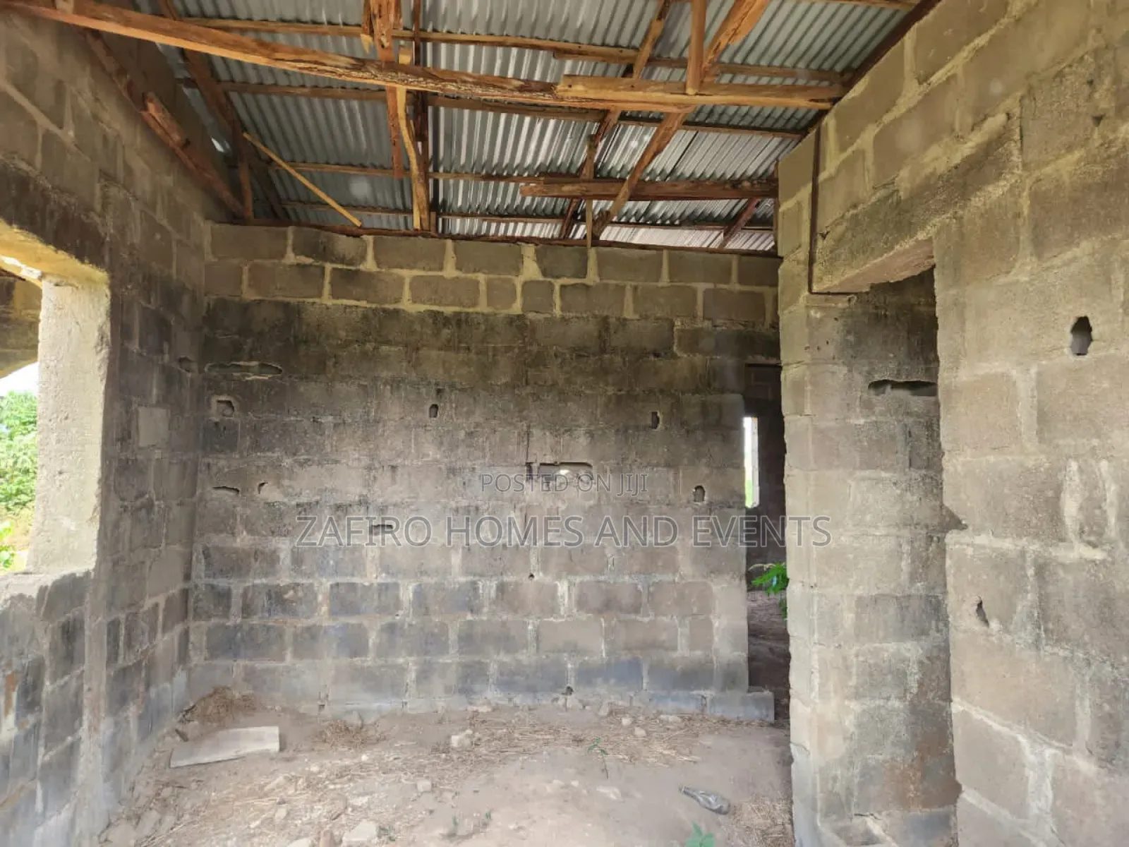 3bdrm Bungalow in Odan Area Off Olodo, Ibadan for sale in Ibadan