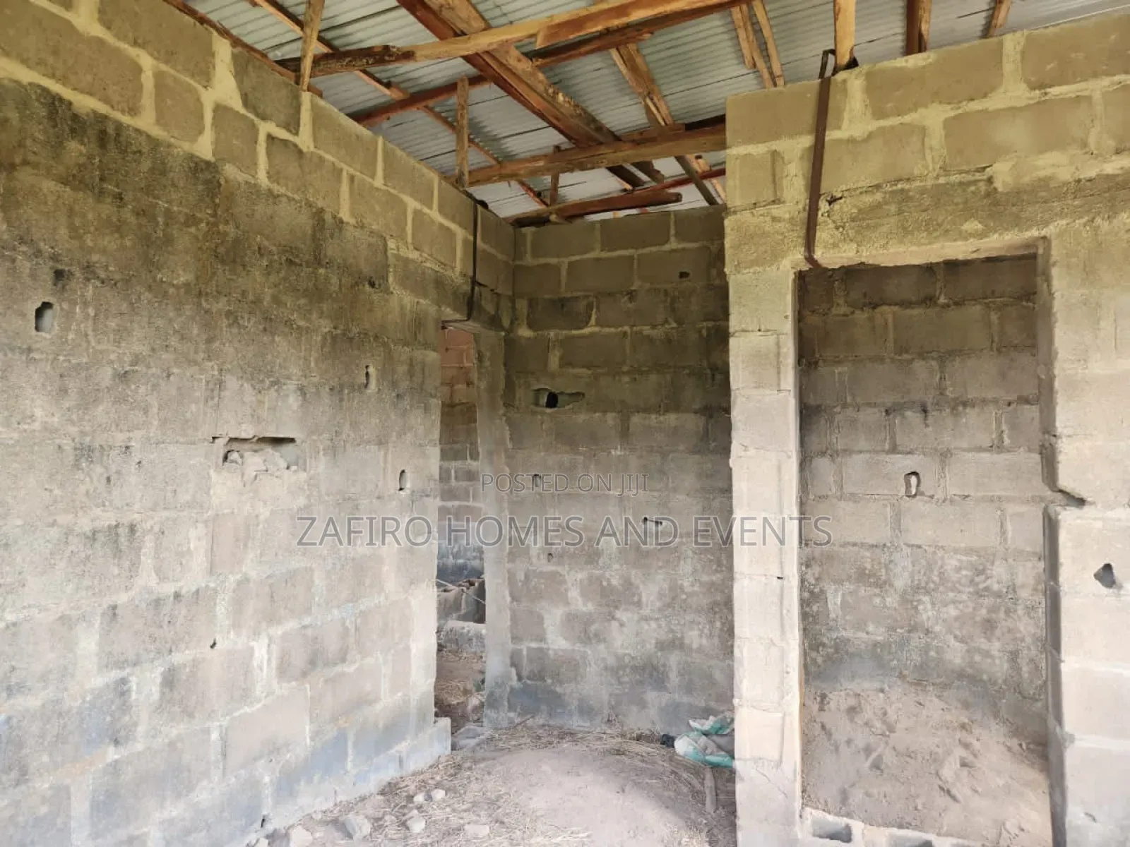 3bdrm Bungalow in Odan Area Off Olodo, Ibadan for sale in Ibadan