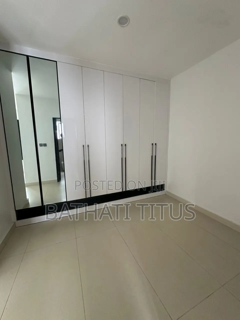 5bdrm Duplex in Jahi for sale in Jahi