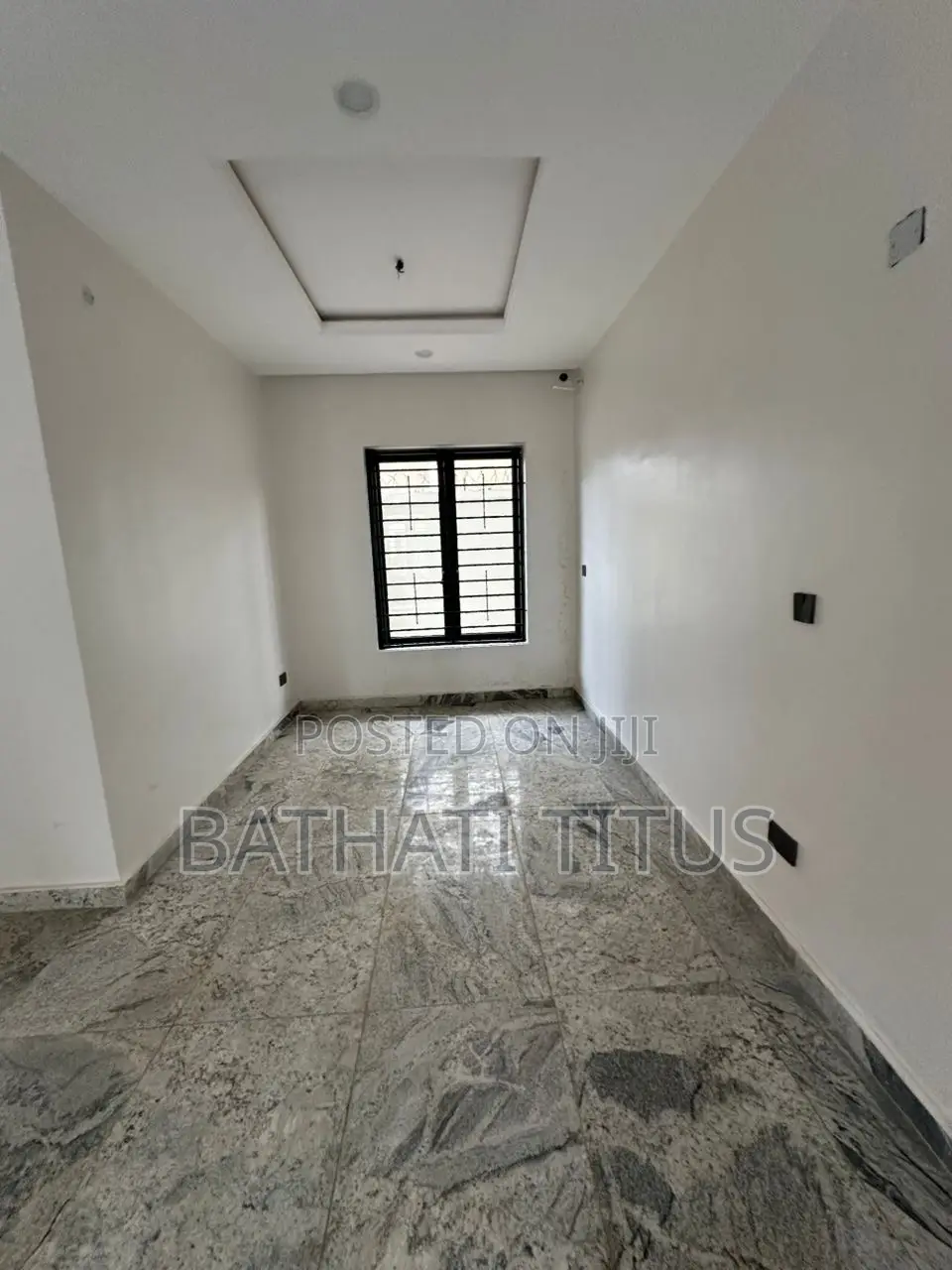 5bdrm Duplex in Jahi for sale in Jahi