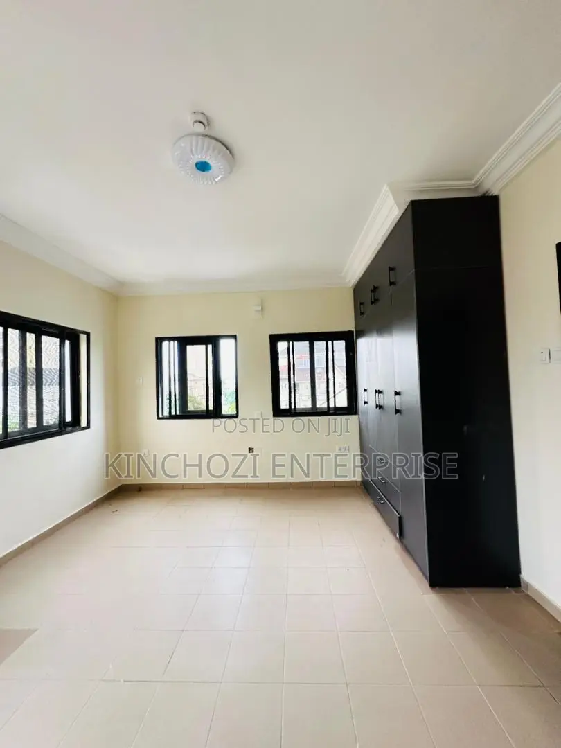 2bdrm Apartment in Lekki Phase 1 for rent in Lekki Phase 1