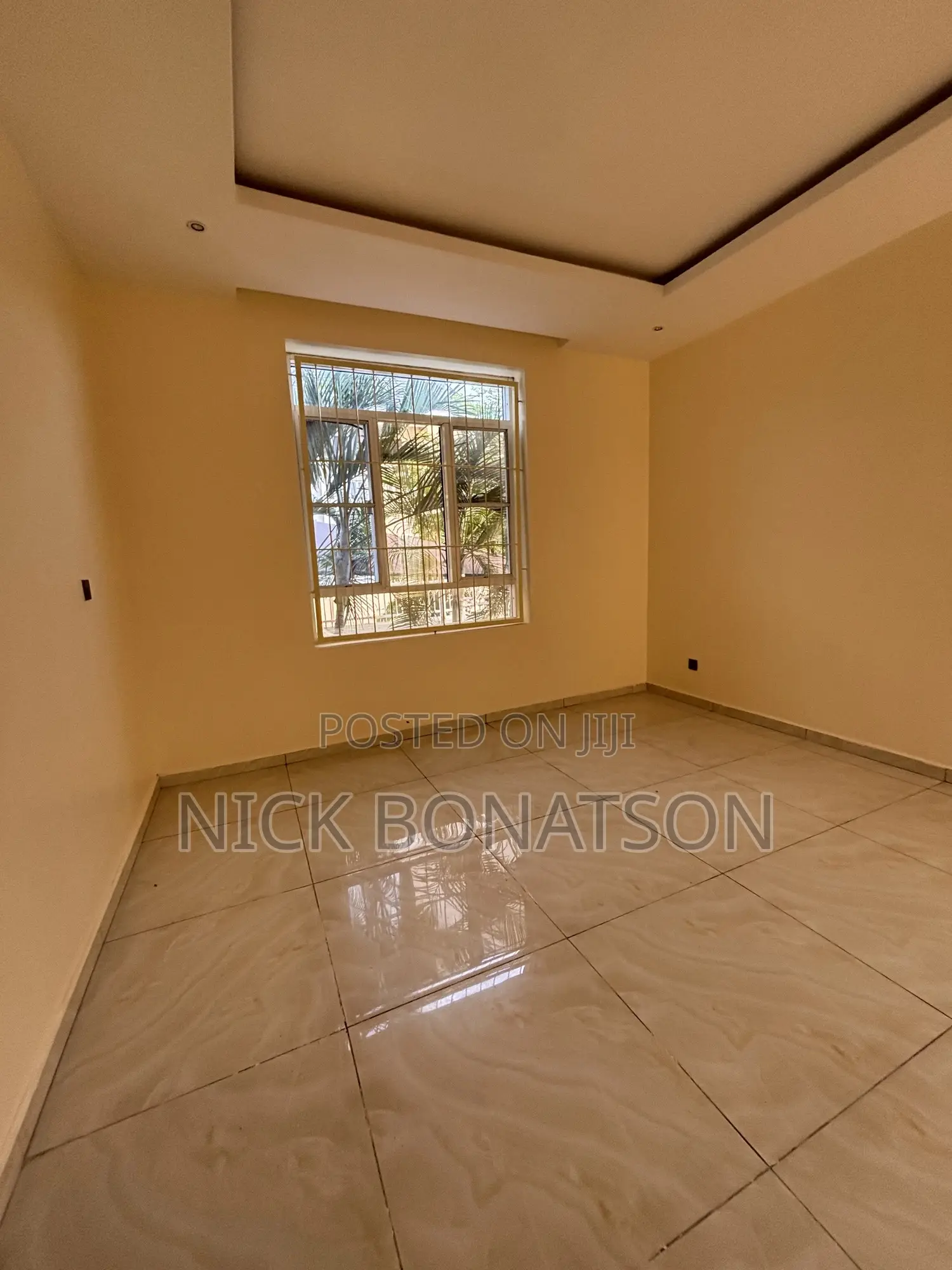 4bdrm Townhouse / Terrace in Guzape Main for rent in Guzape District
