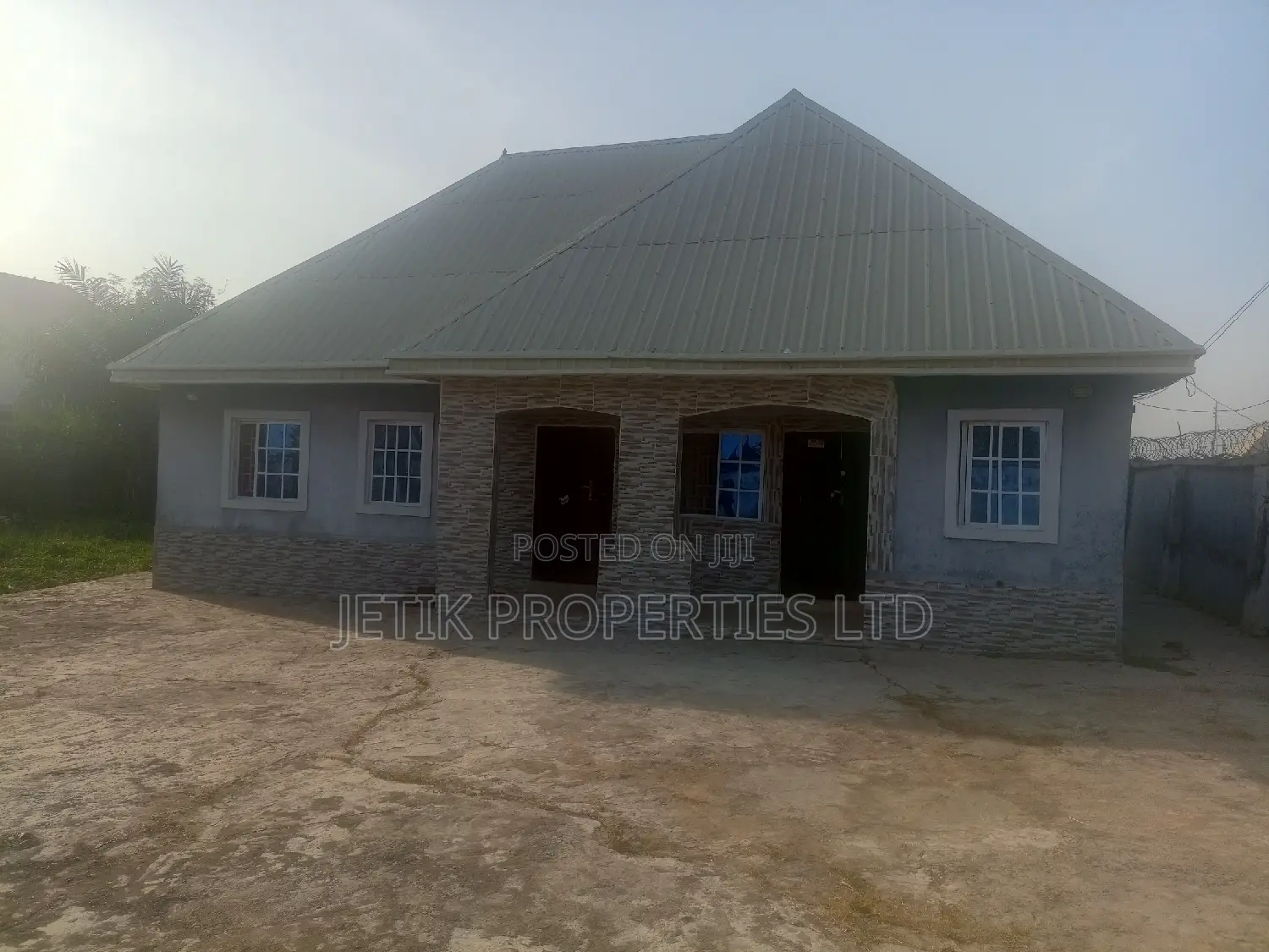 3bdrm Bungalow in Mobile Barracks, Makurdi for sale in Makurdi