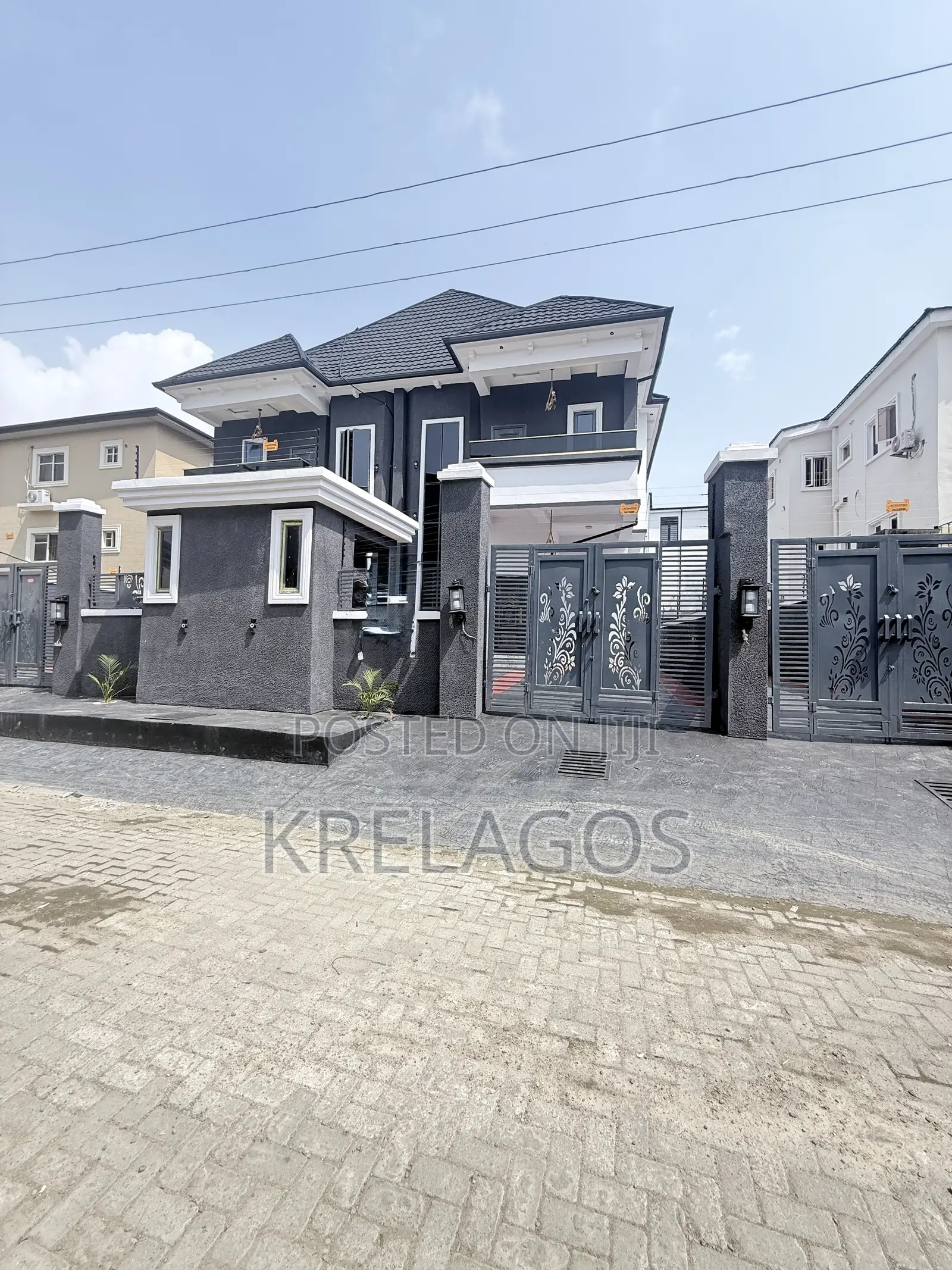 4bdrm Duplex in Osapa london for sale in Osapa london