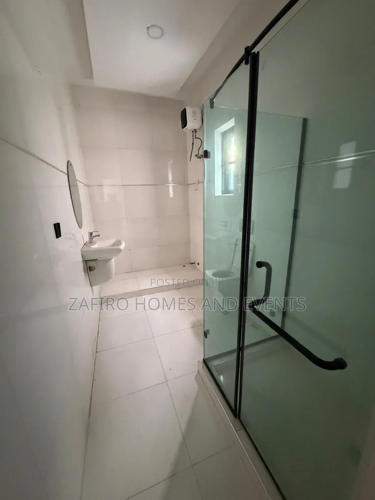 5bdrm Duplex in Lekki Palm City,, Ibadan for sale in Ibadan