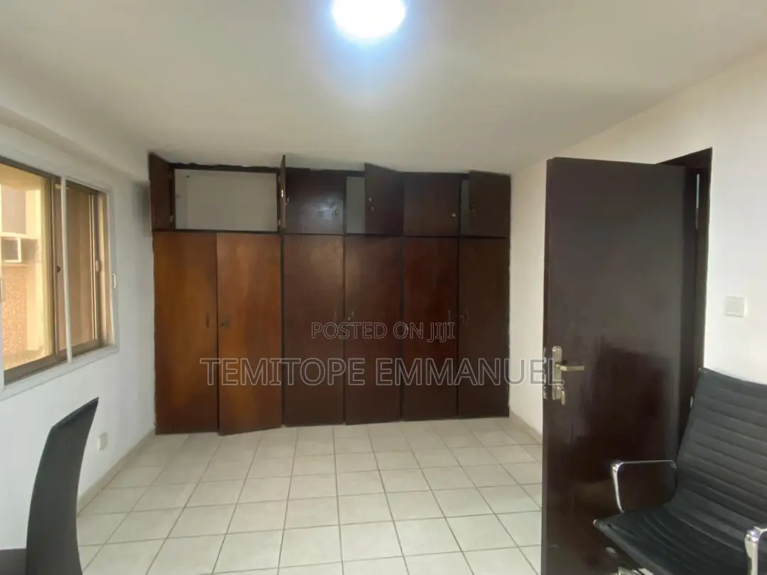 Furnished 4bdrm Apartment in Victoria Island for rent in Victoria Island