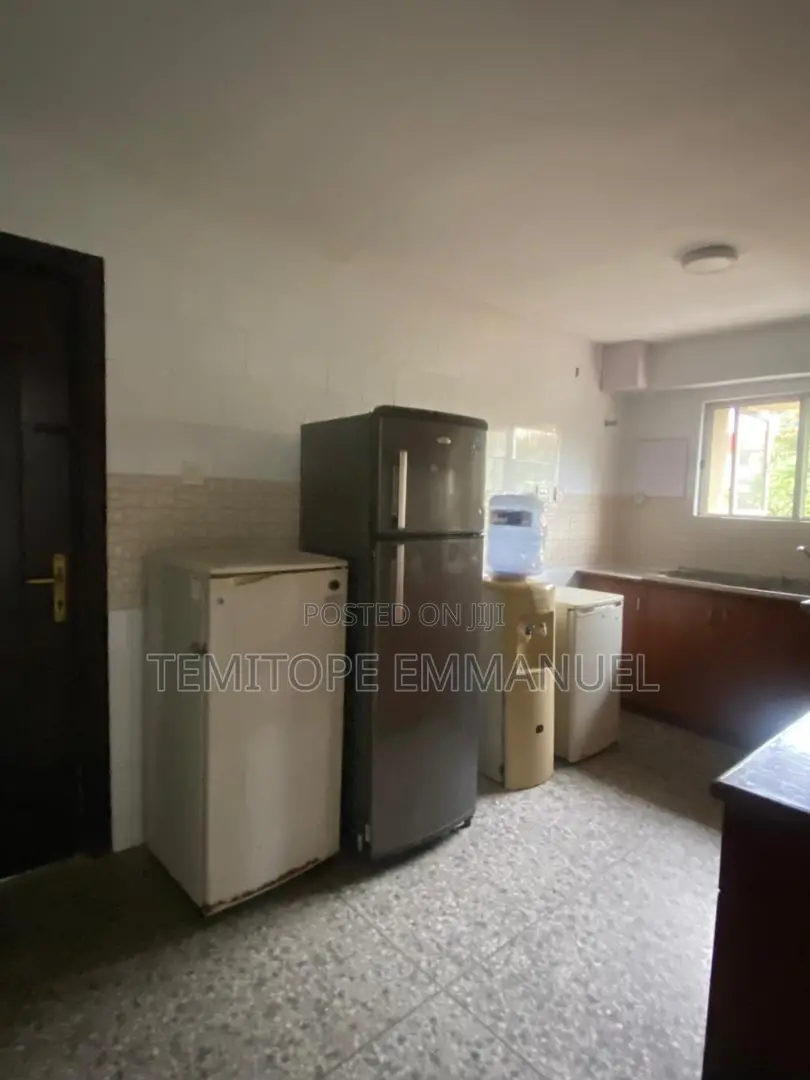 Furnished 4bdrm Apartment in Victoria Island for rent in Victoria Island
