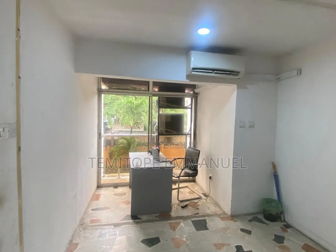 Furnished 4bdrm Apartment in Victoria Island for rent in Victoria Island