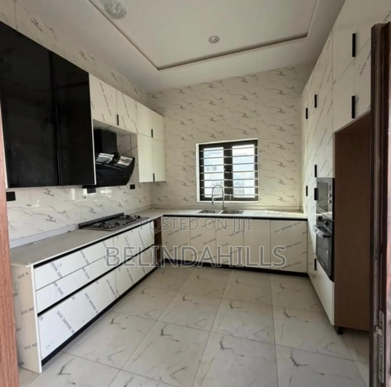 4bdrm Townhouse/Terrace in Guzape District for sale in Guzape District