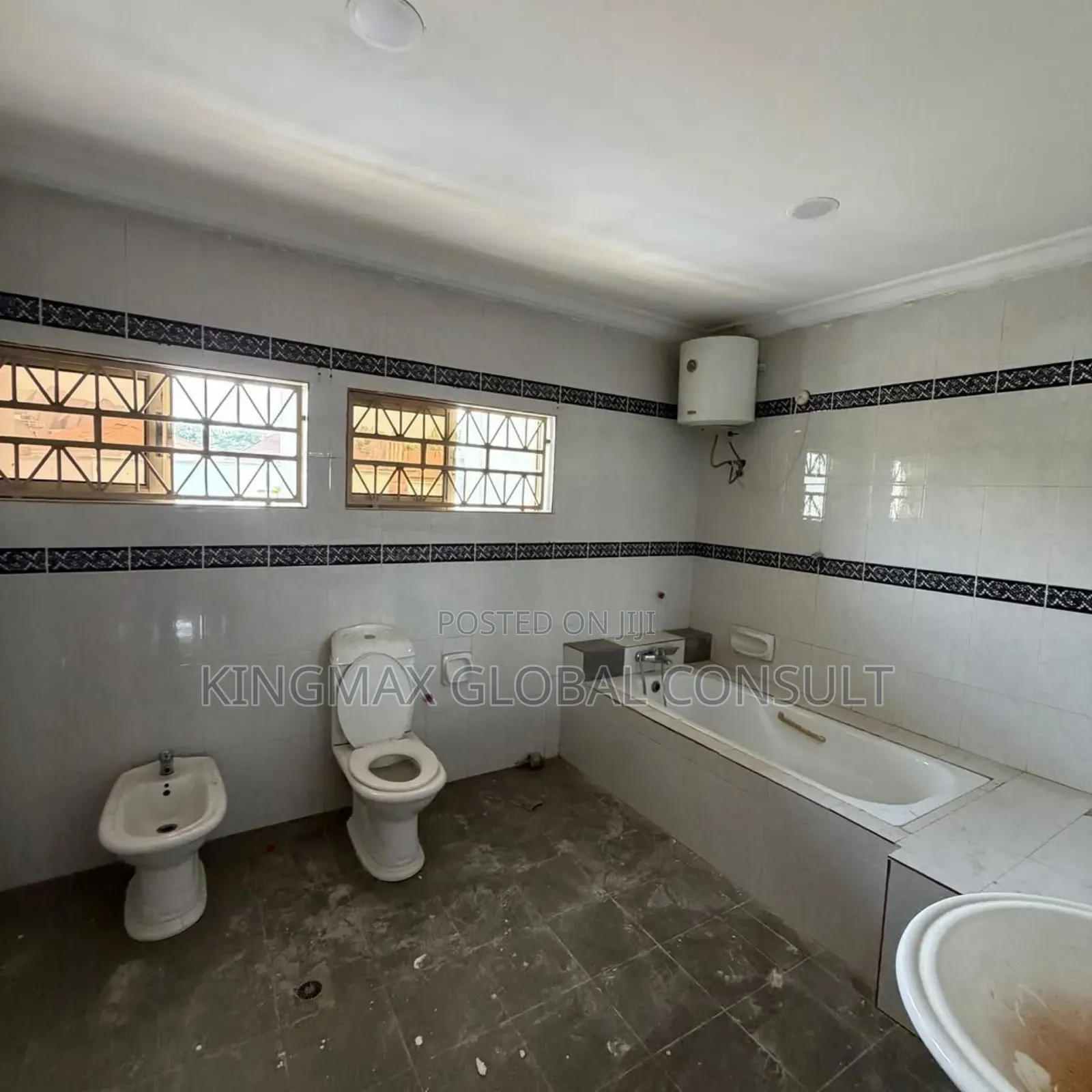 6bdrm Duplex in Maitama for sale in Maitama