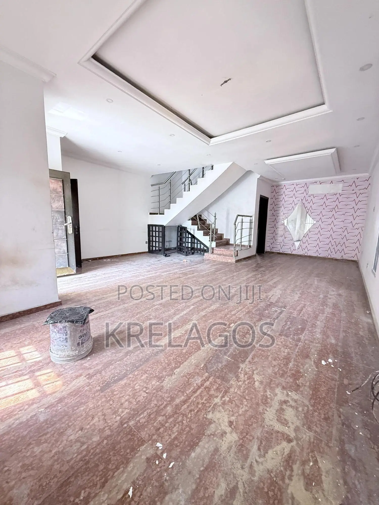 4bdrm Duplex in Osapa london for sale in Osapa london