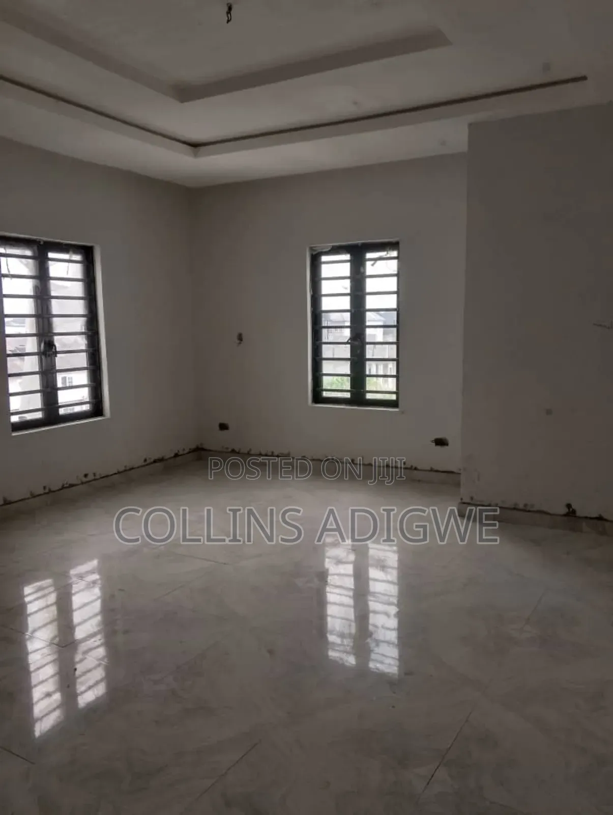 3bdrm Maisonette in Mobile Road Ikota for sale in Ikota