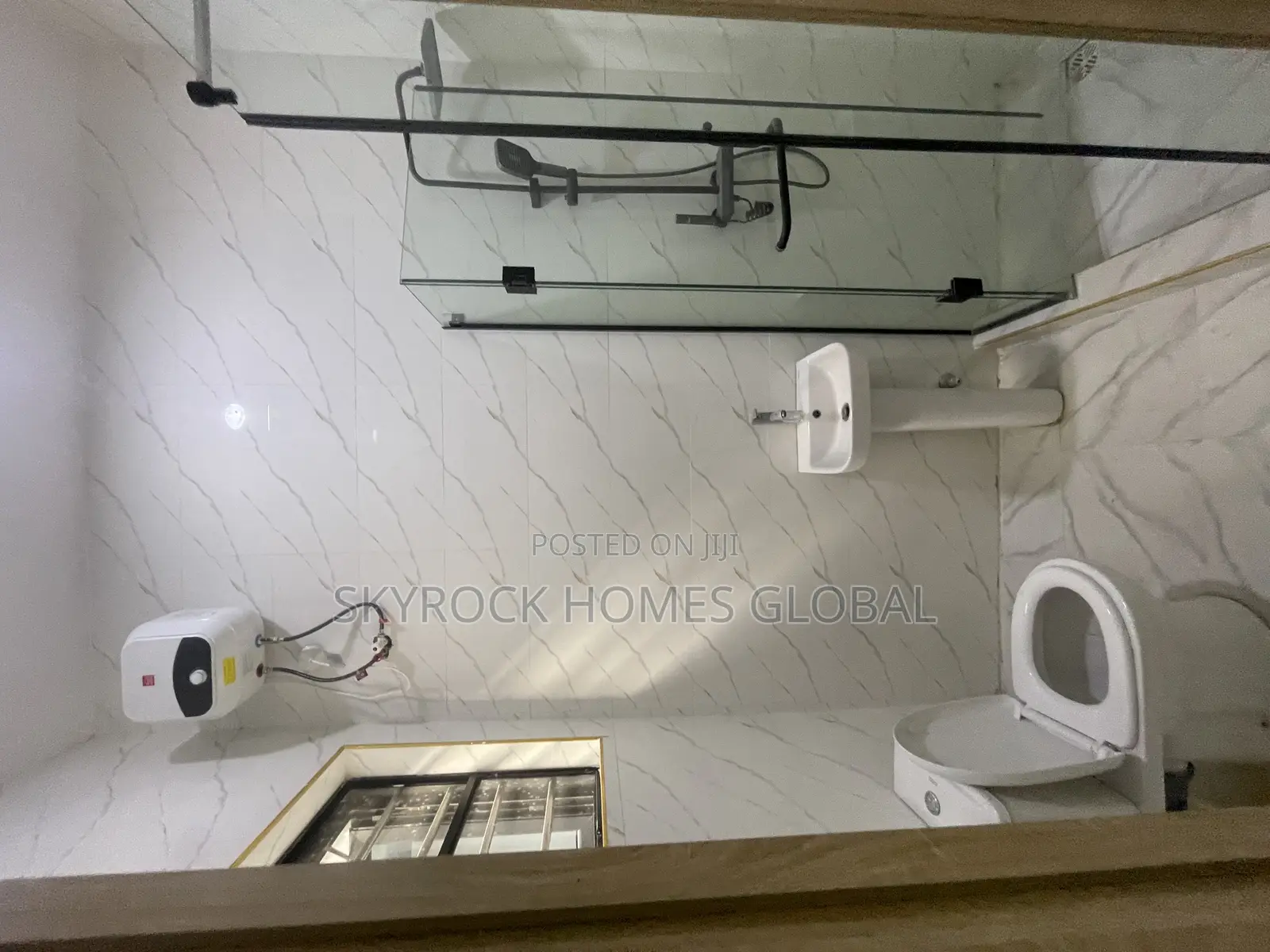 5bdrm Duplex in Sangotedo for sale in Sangotedo