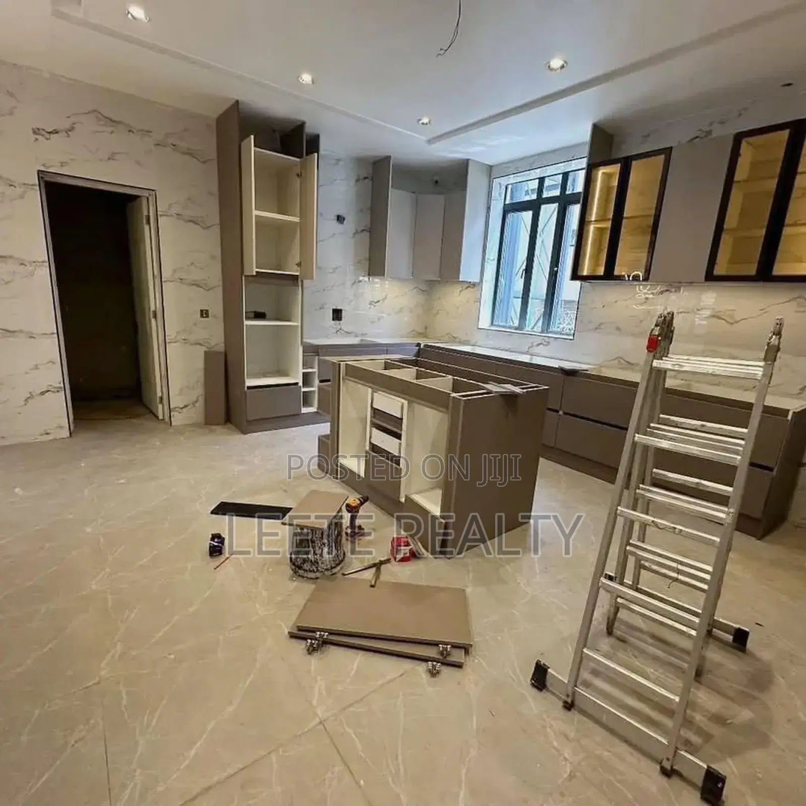 6bdrm Duplex in Kado for sale in Kado