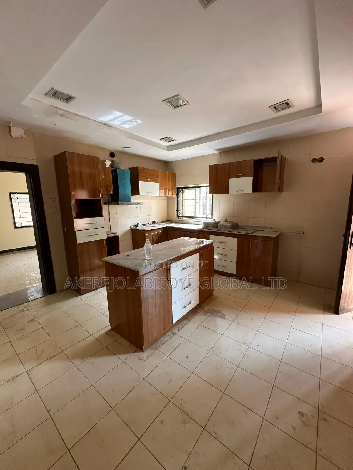 4bdrm Duplex in In An Estate for rent in Gwarinpa