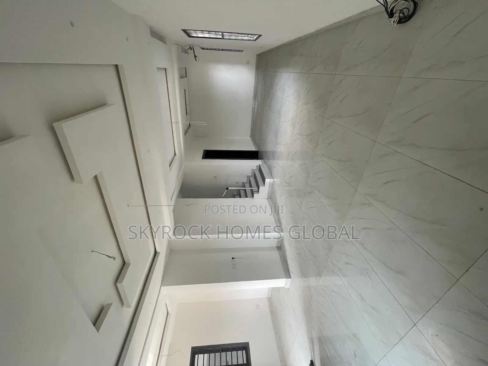 5bdrm Duplex in Ikate for sale in Ikate