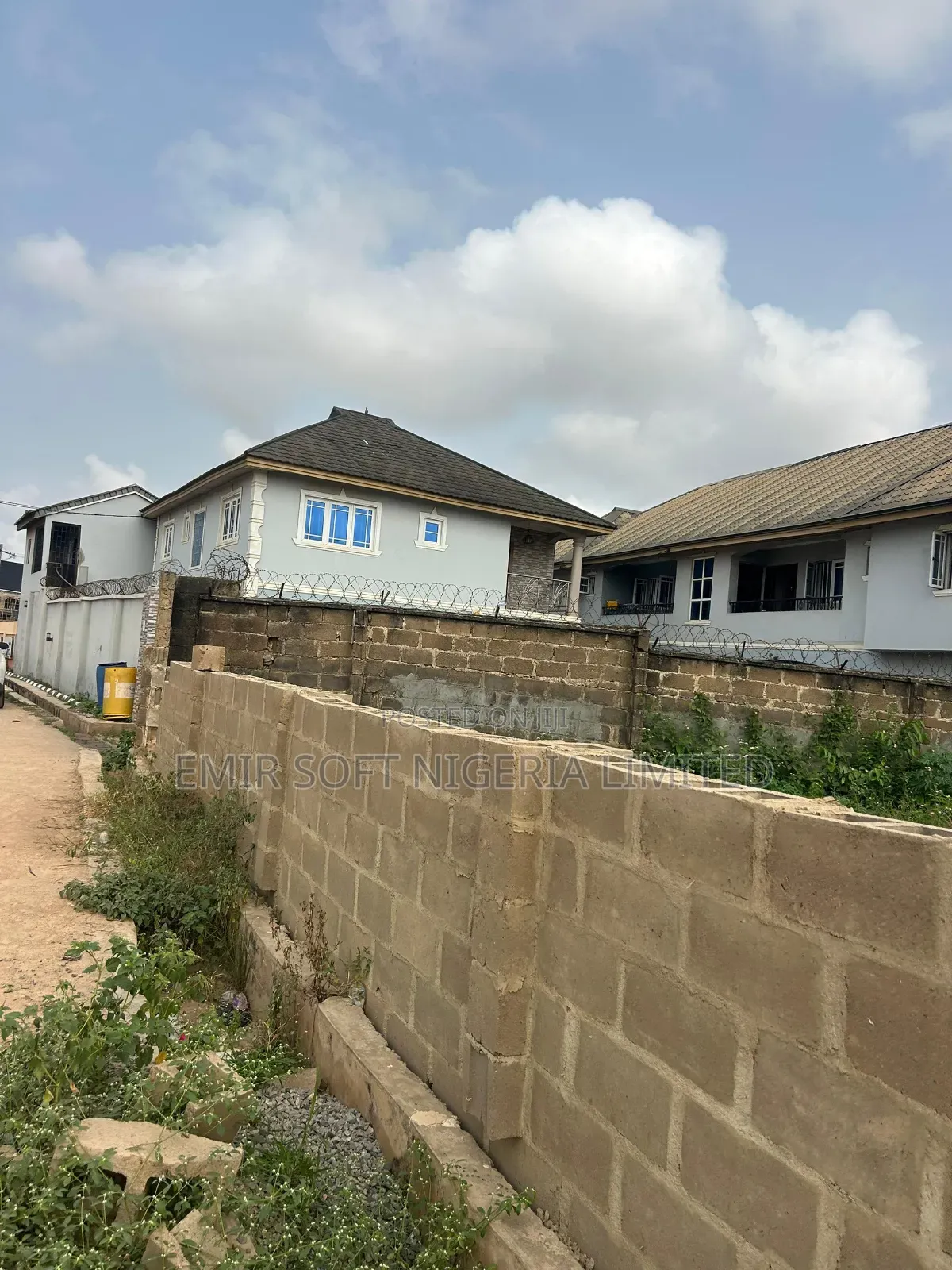 *Prime Residential Land at Akoto Estate , Elebu Off Akala Express in Akala Express