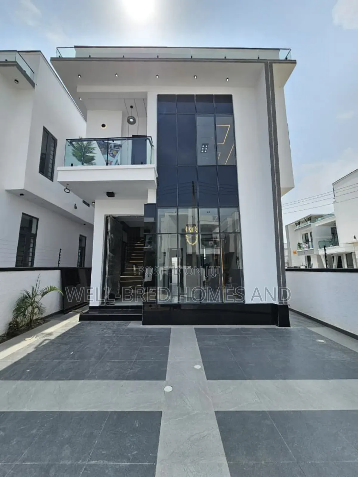 4bdrm Duplex in Chevron Drive Lekki for sale in Lekki