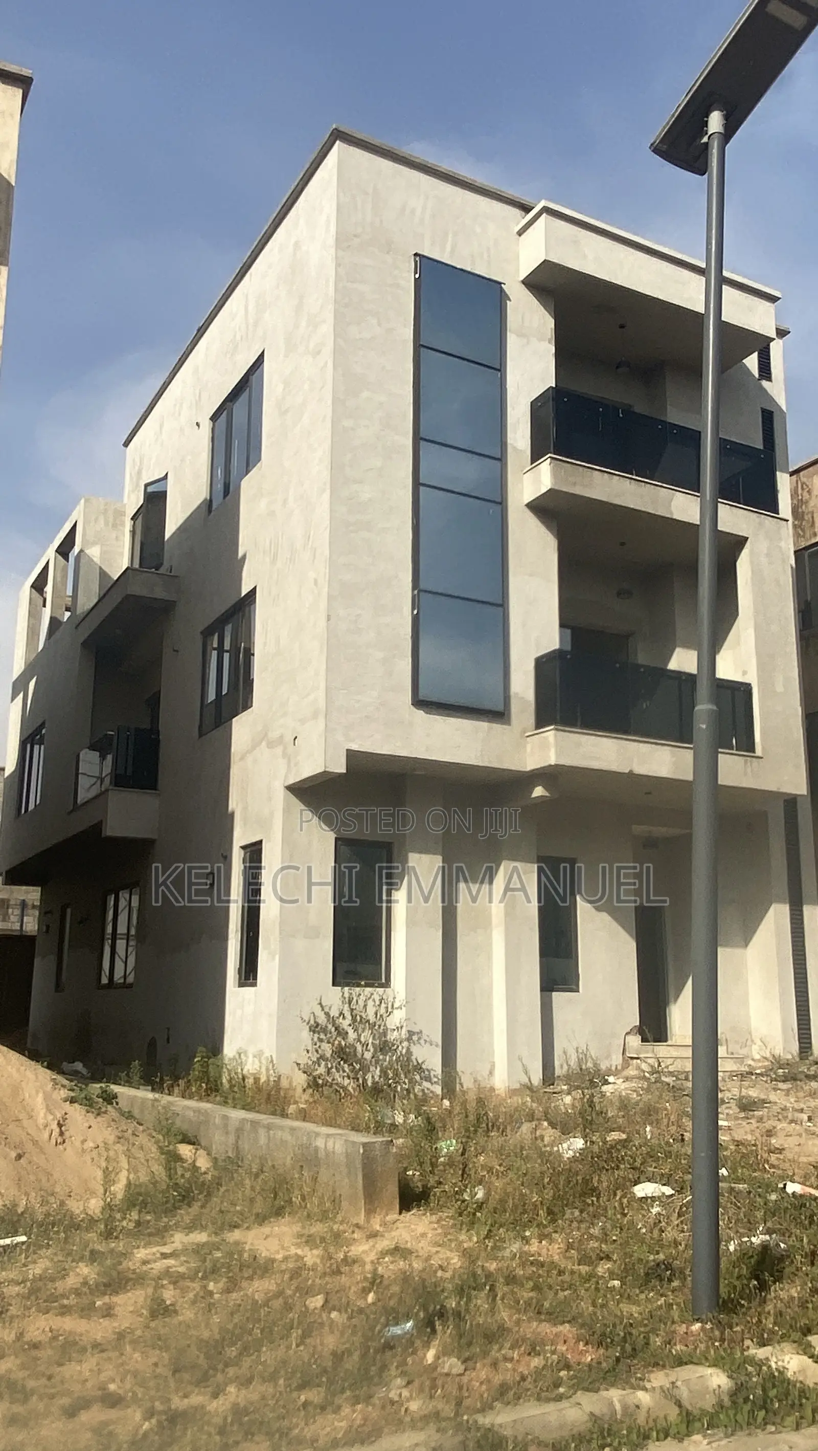 4bdrm Duplex in Gwarimpa, Life Camp for sale in Life Camp
