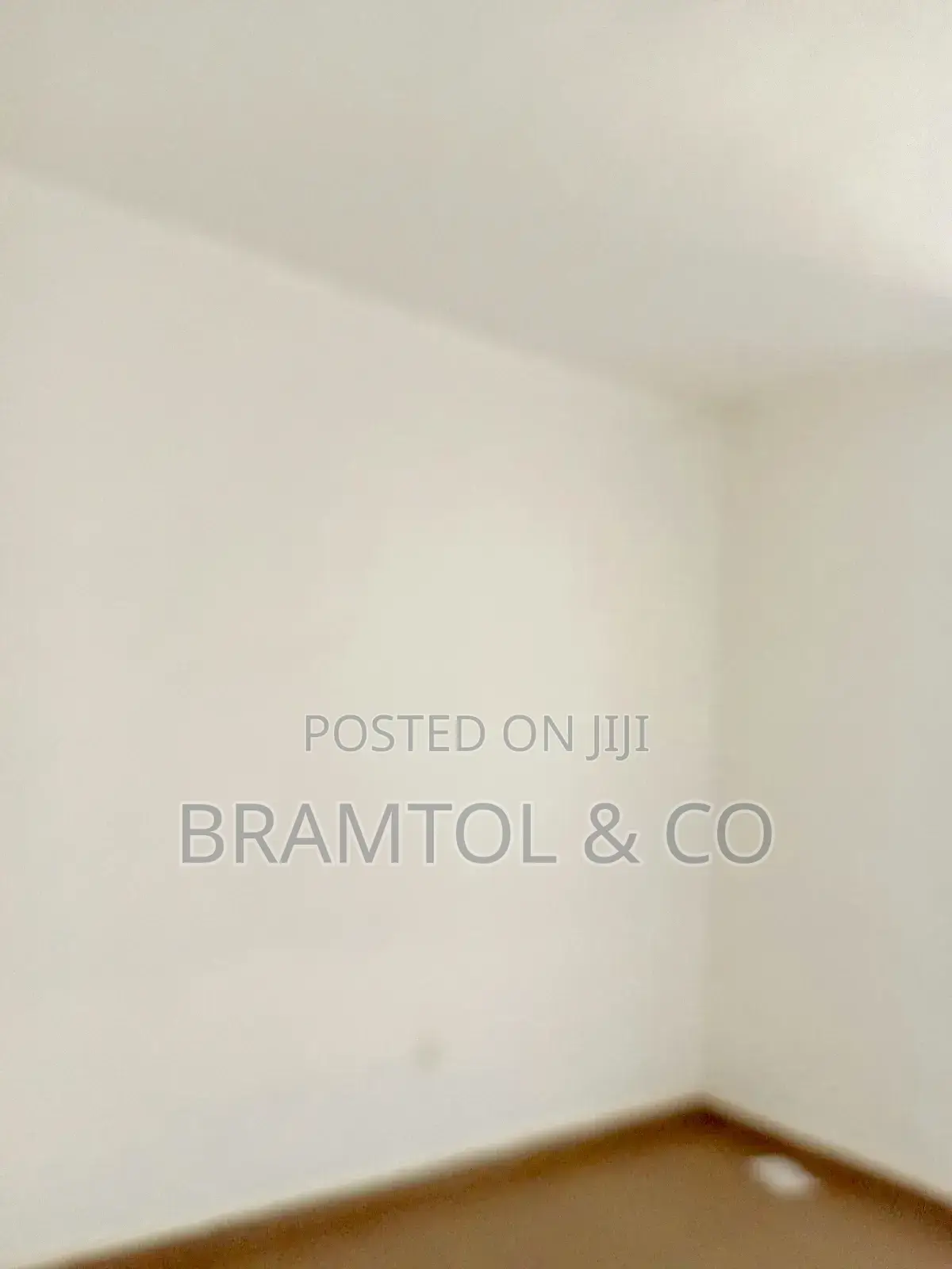 22 SQM Office/Business Space for Rent in Utako by Jabi in Jabi