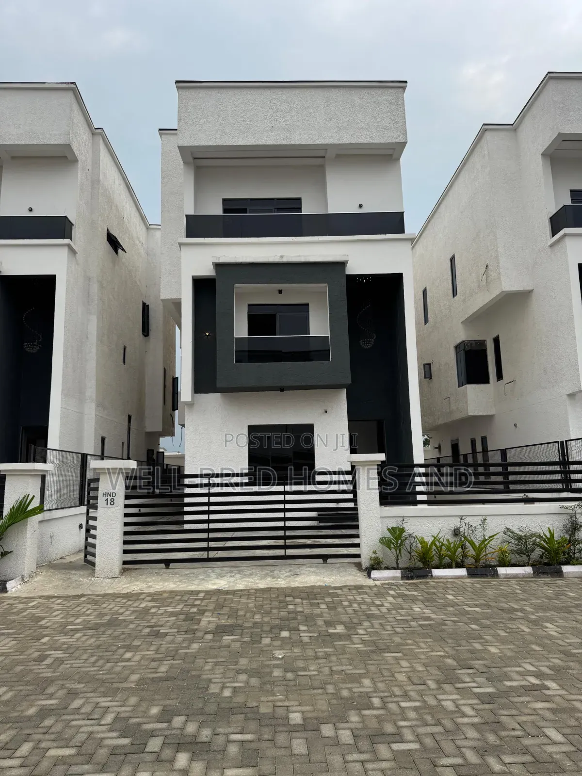 5bdrm Duplex in Ikate Lekki Lagos for sale in Lekki