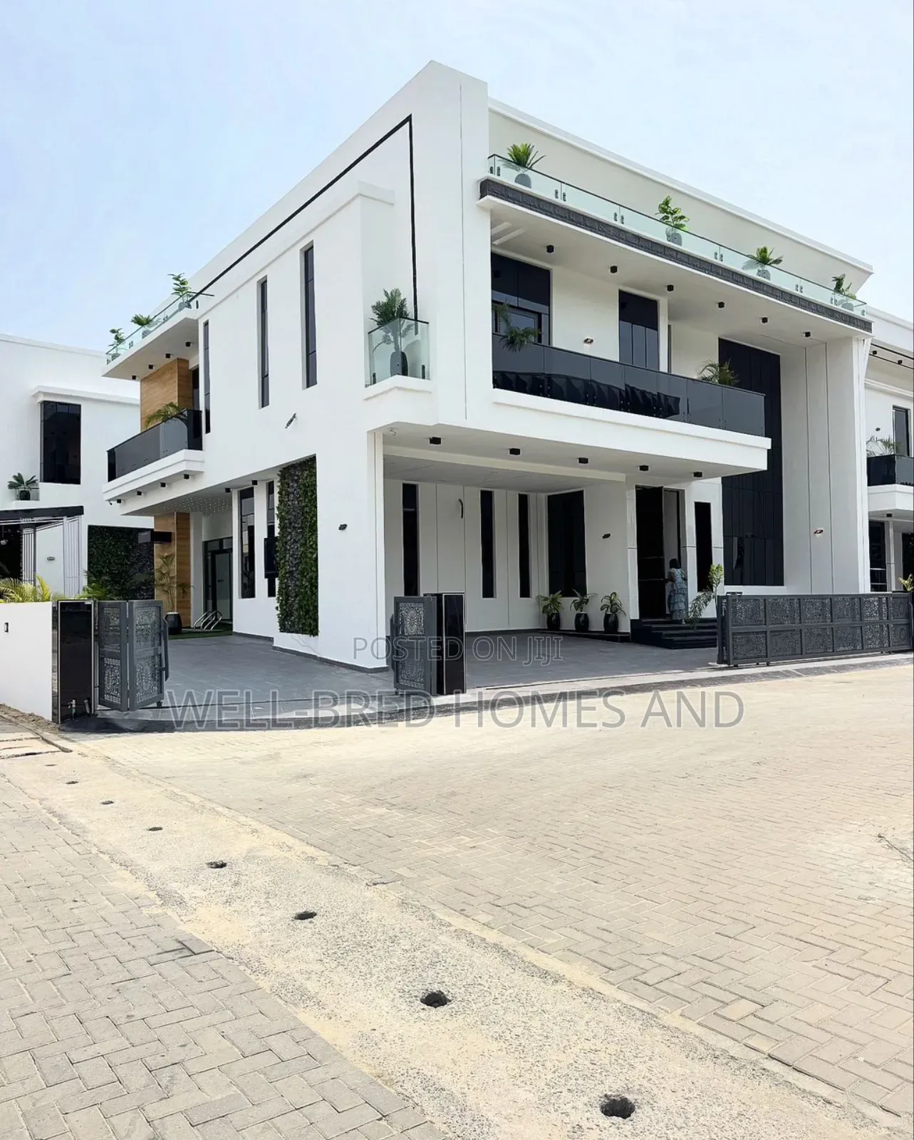 5bdrm Duplex in Chevron Lekki Lagos for sale in Lekki