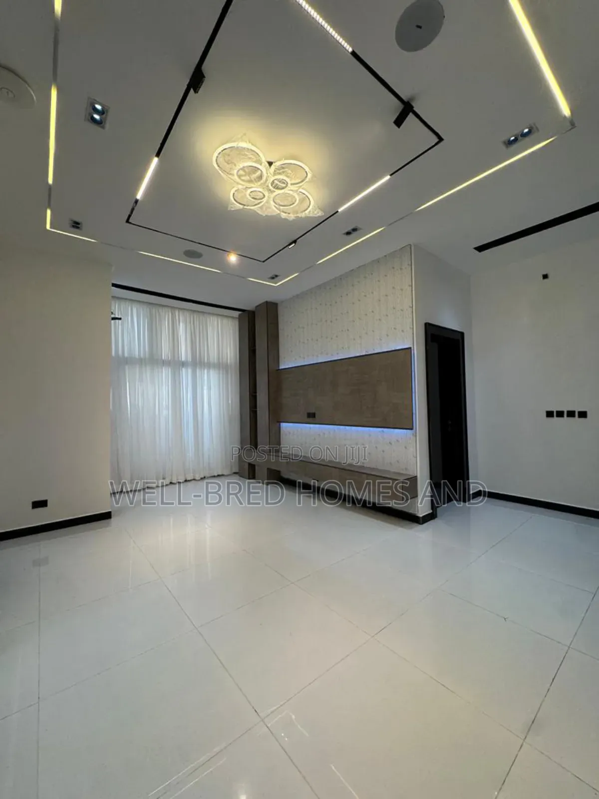 5bdrm Duplex in Chevron Lekki Lagos for sale in Lekki