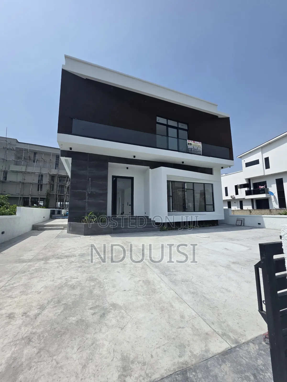 5bdrm Duplex in Lekki County Homes, Ikota for sale in Ikota
