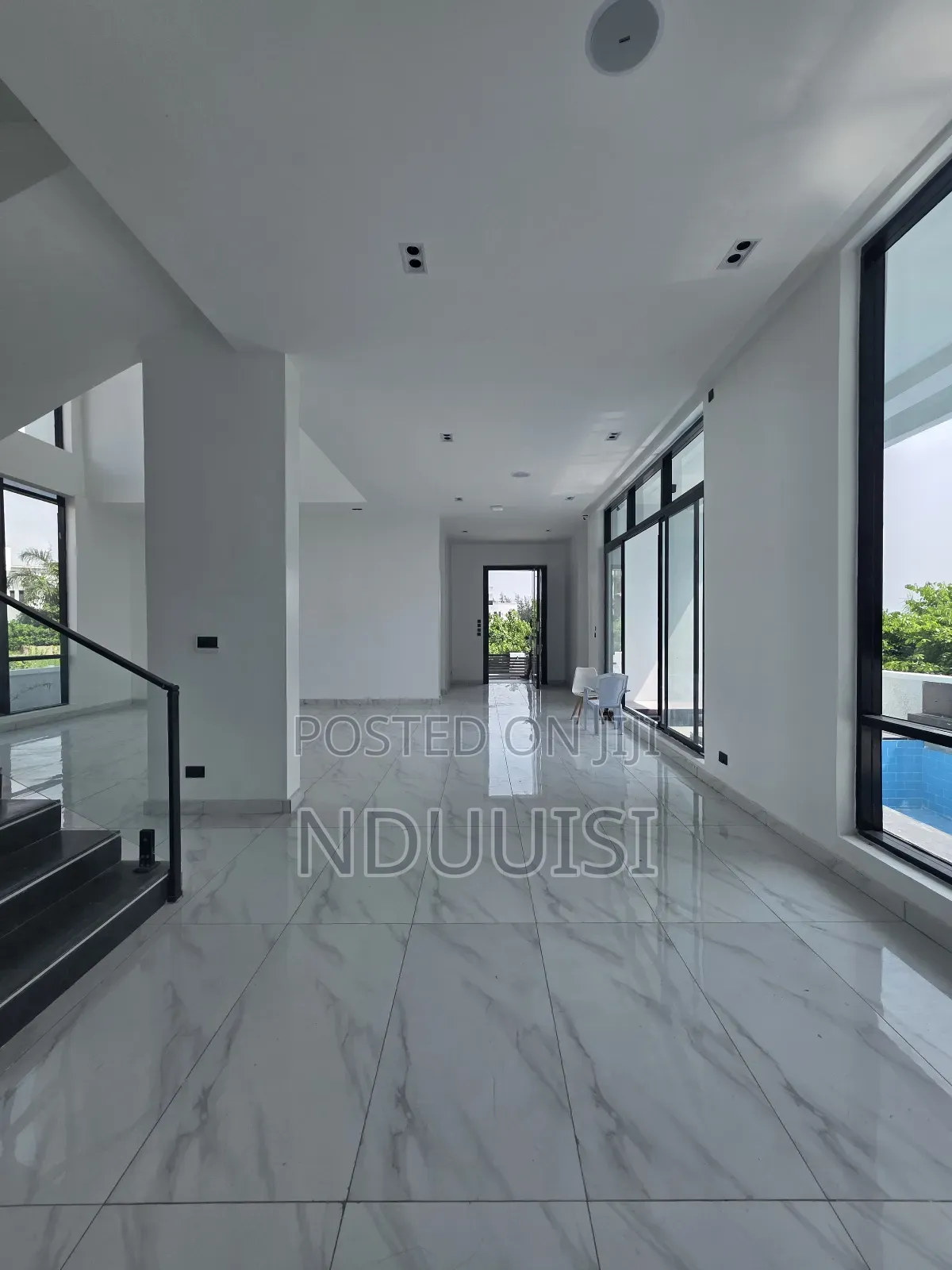 5bdrm Duplex in Lekki County Homes, Ikota for sale in Ikota