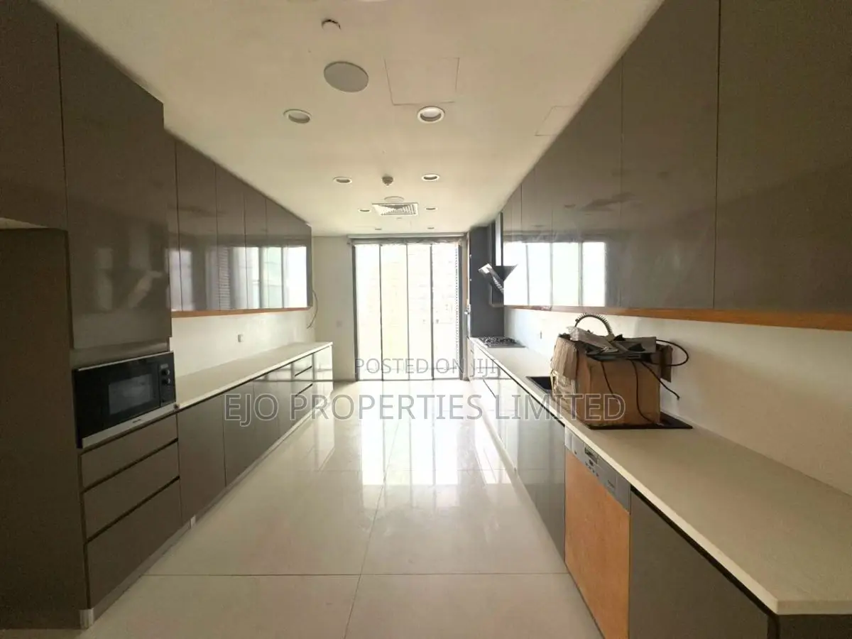4bdrm Maisonette in Bourdillon for sale in Bourdillon