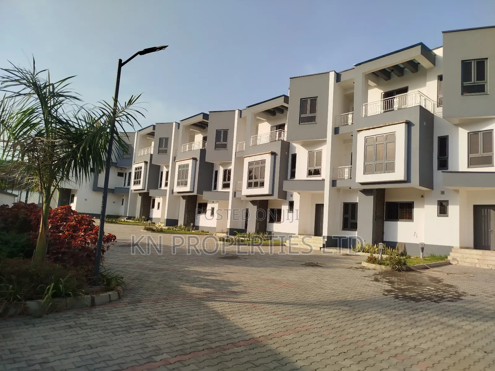 4bdrm Duplex in 45K Usd, Wuse 2 for rent in Wuse 2