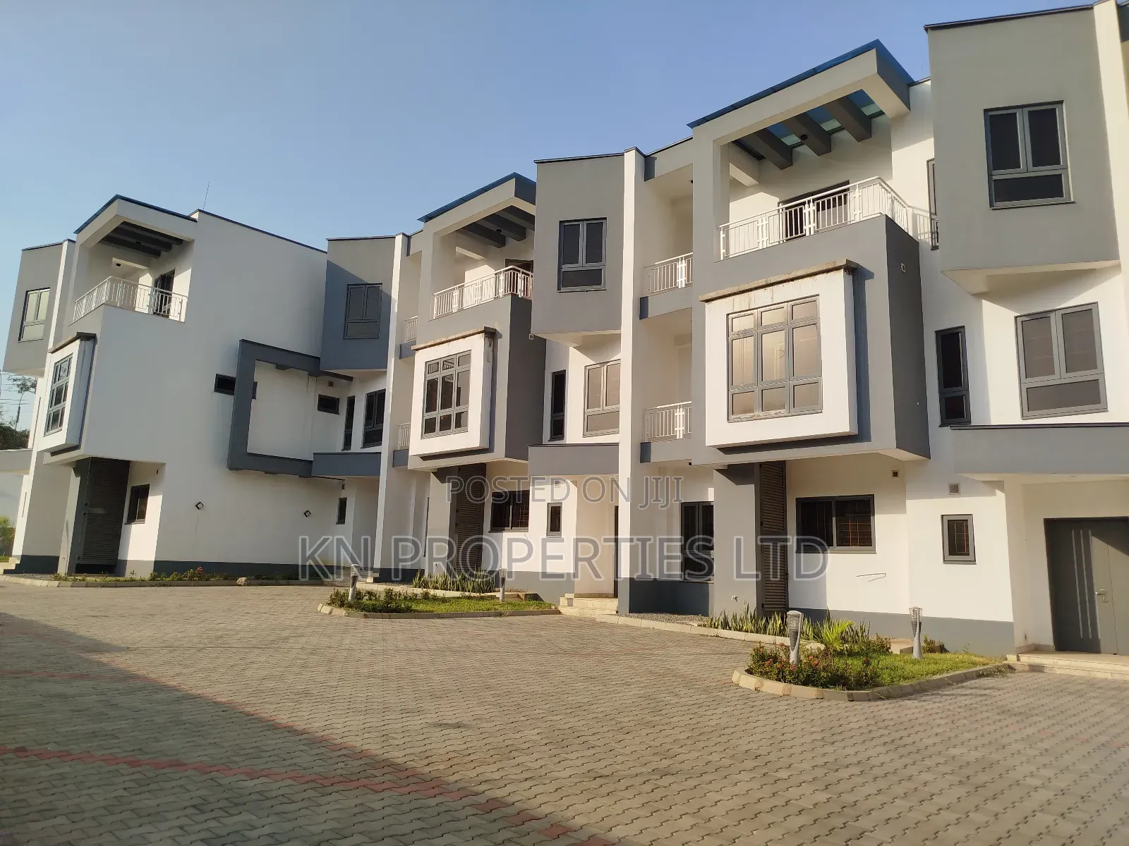 4bdrm Duplex in 45K Usd, Wuse 2 for rent in Wuse 2