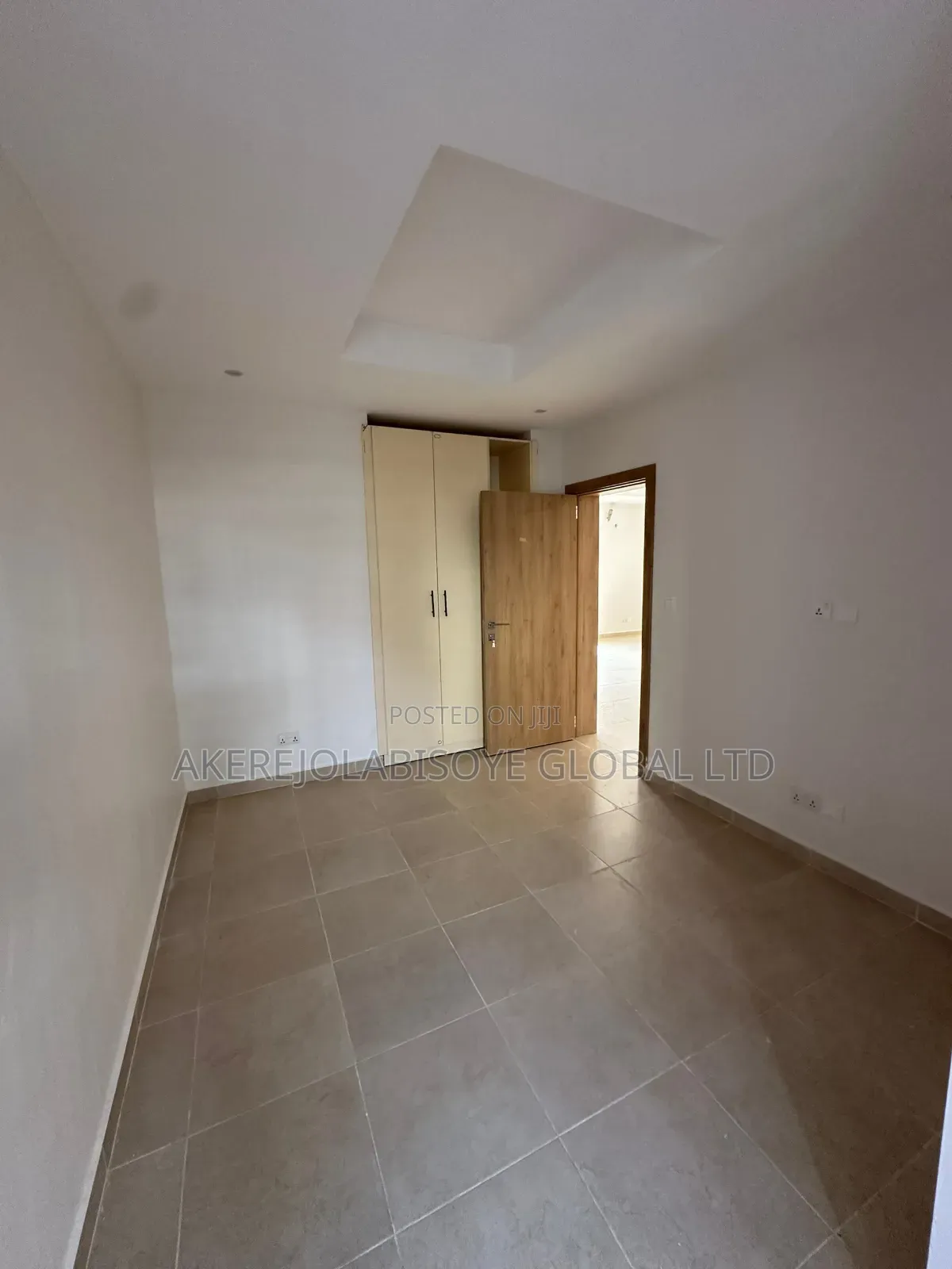 3bdrm Apartment in In An Estate for sale in Life Camp