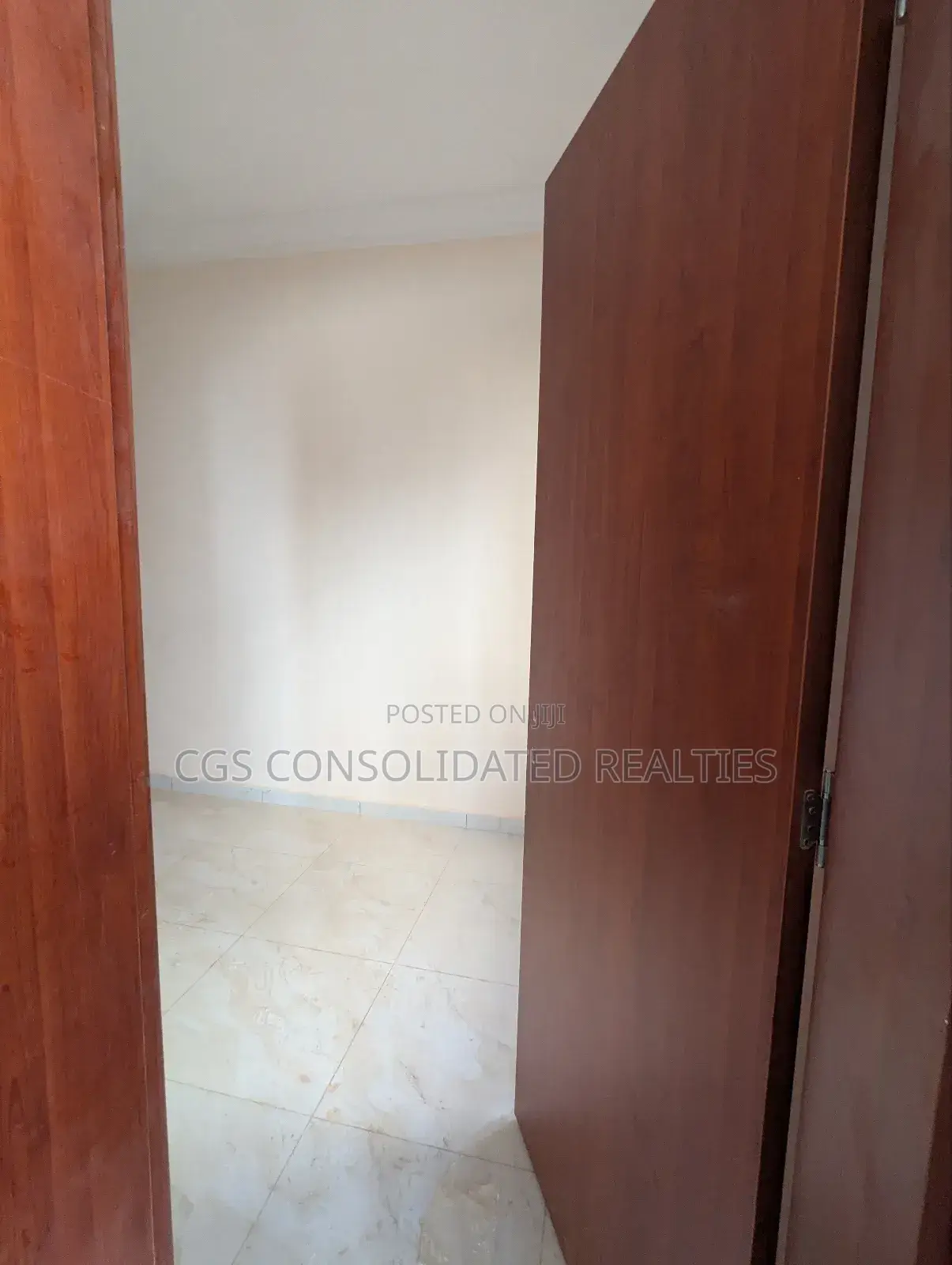4bdrm Duplex in Crown Court, Durumi for sale in Durumi