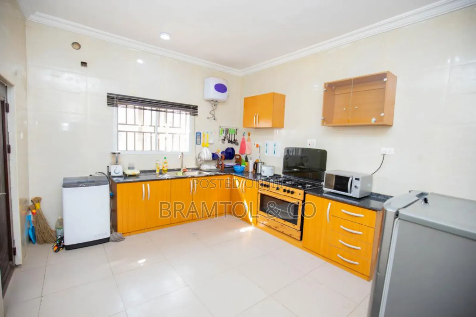 Furnished 3bdrm Block of Flats in Wuye for rent in Wuye