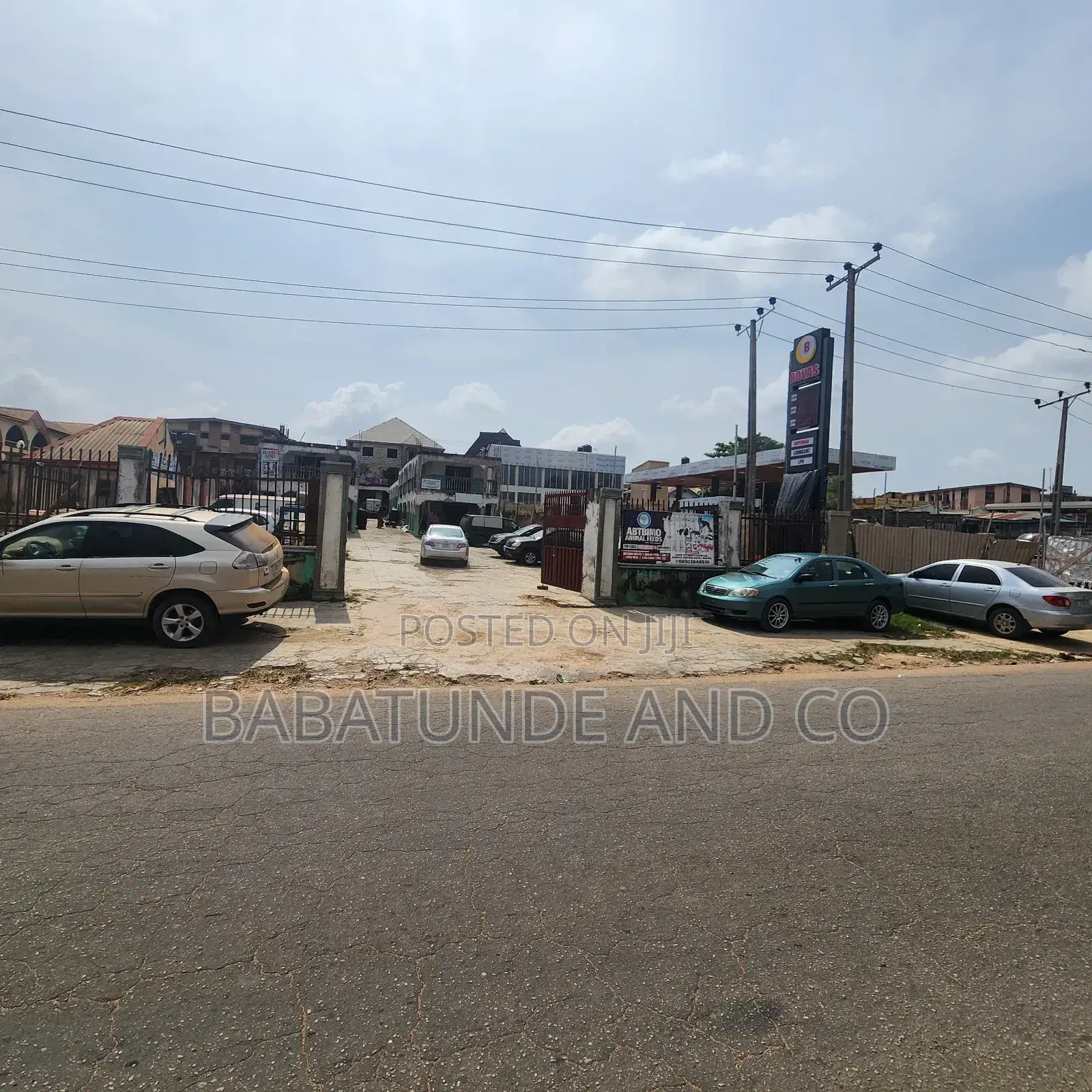 23 Units Shop Complex at Eleyele, Ibadan in Eleyele