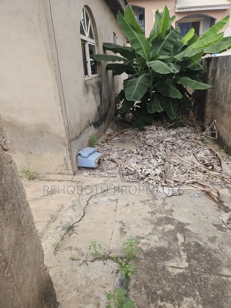 3bdrm Bungalow in Ajinde, Akala Express for sale in Akala Express