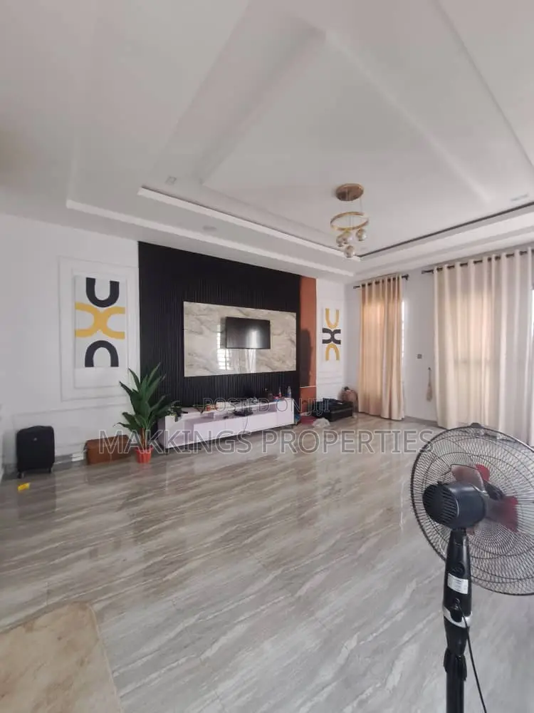 4bdrm Duplex in Ologolo for rent in Ologolo