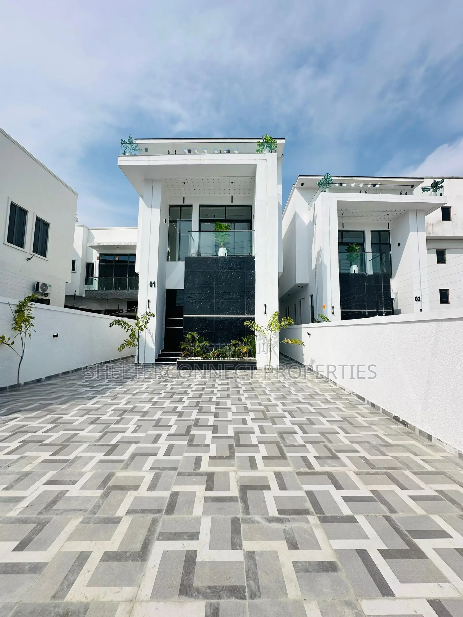 5bdrm Duplex in Lekki for sale in Lekki