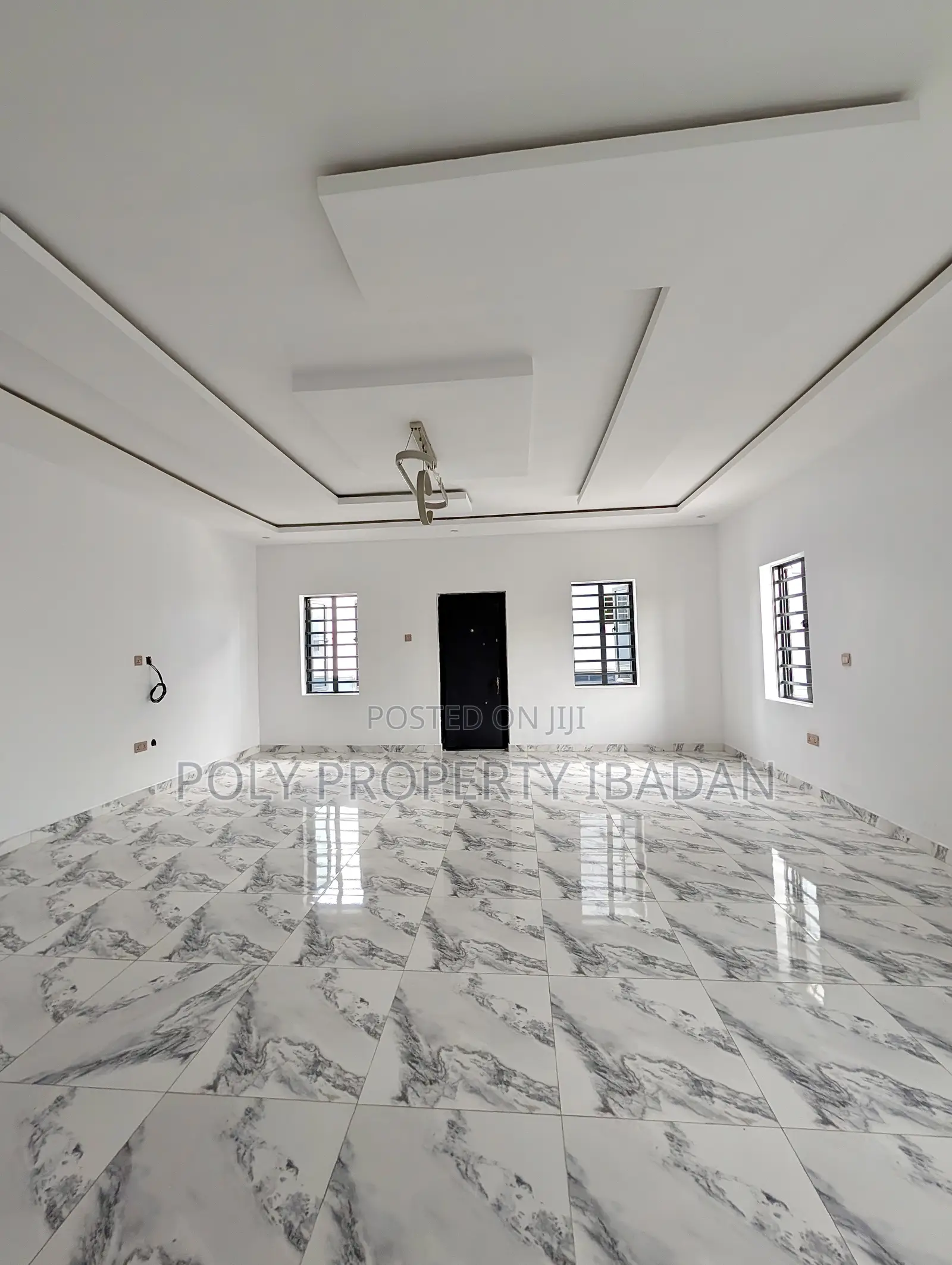 4bdrm Duplex in Chief Lateef Oyelade, Ibadan for sale in Ibadan