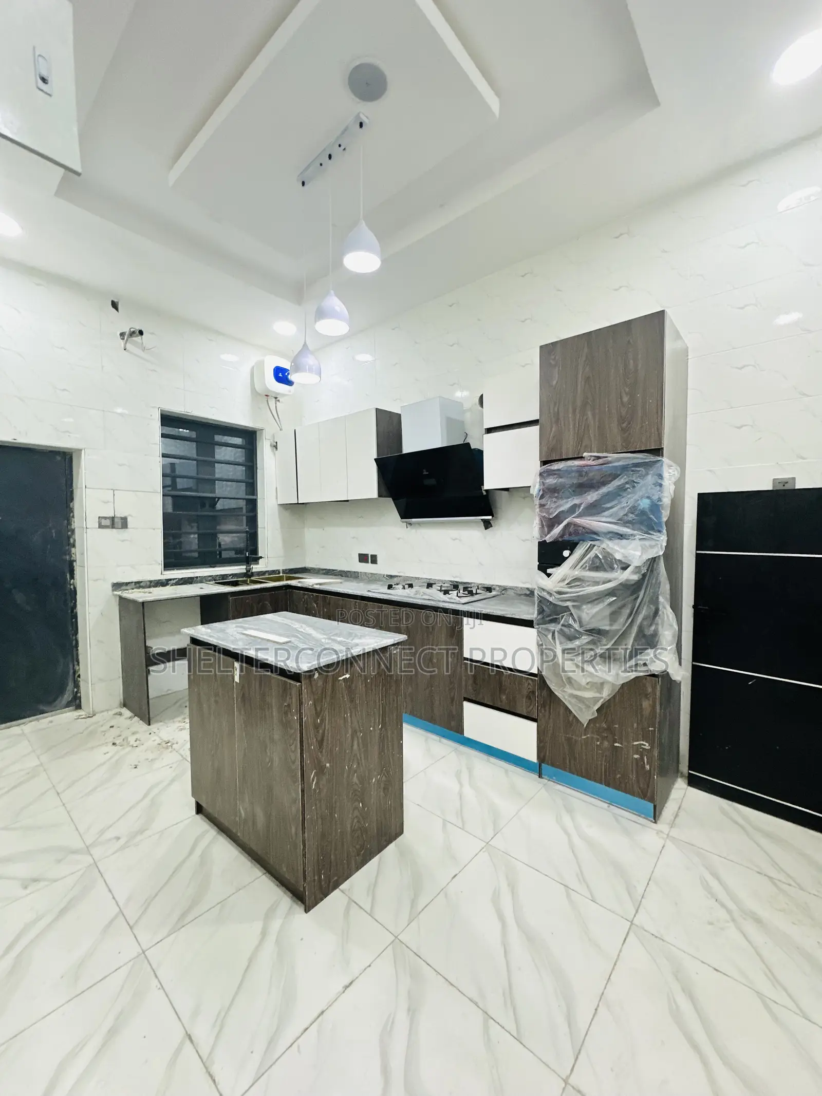 4bdrm Duplex in Lekki for sale in Lekki