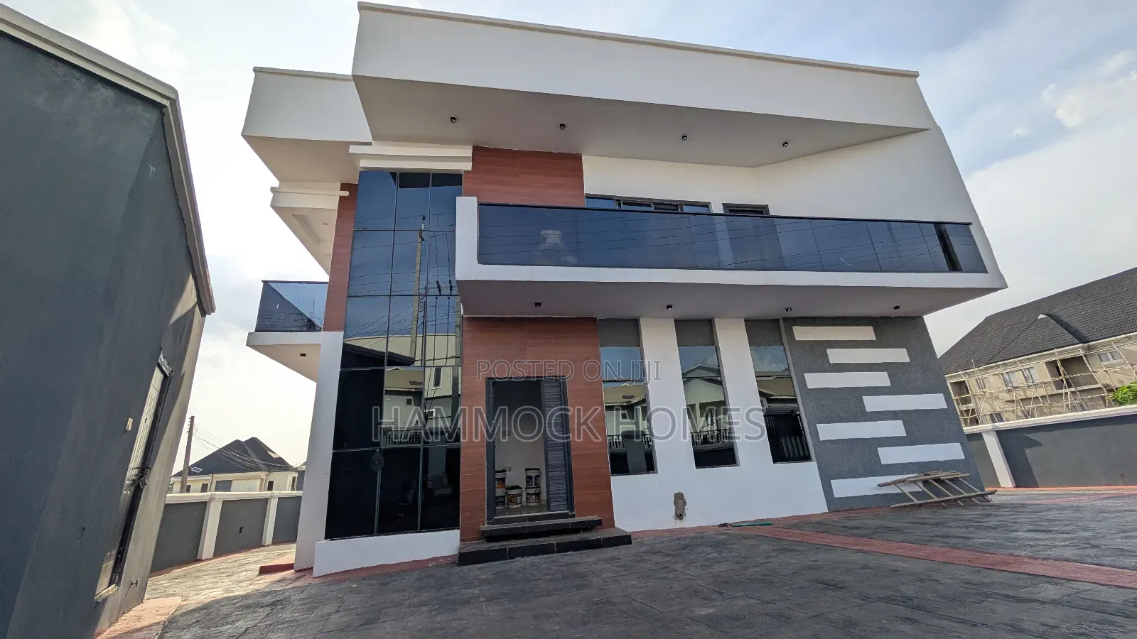 4bdrm Duplex in Carlton Gate Estate, Akobo for sale in Akobo