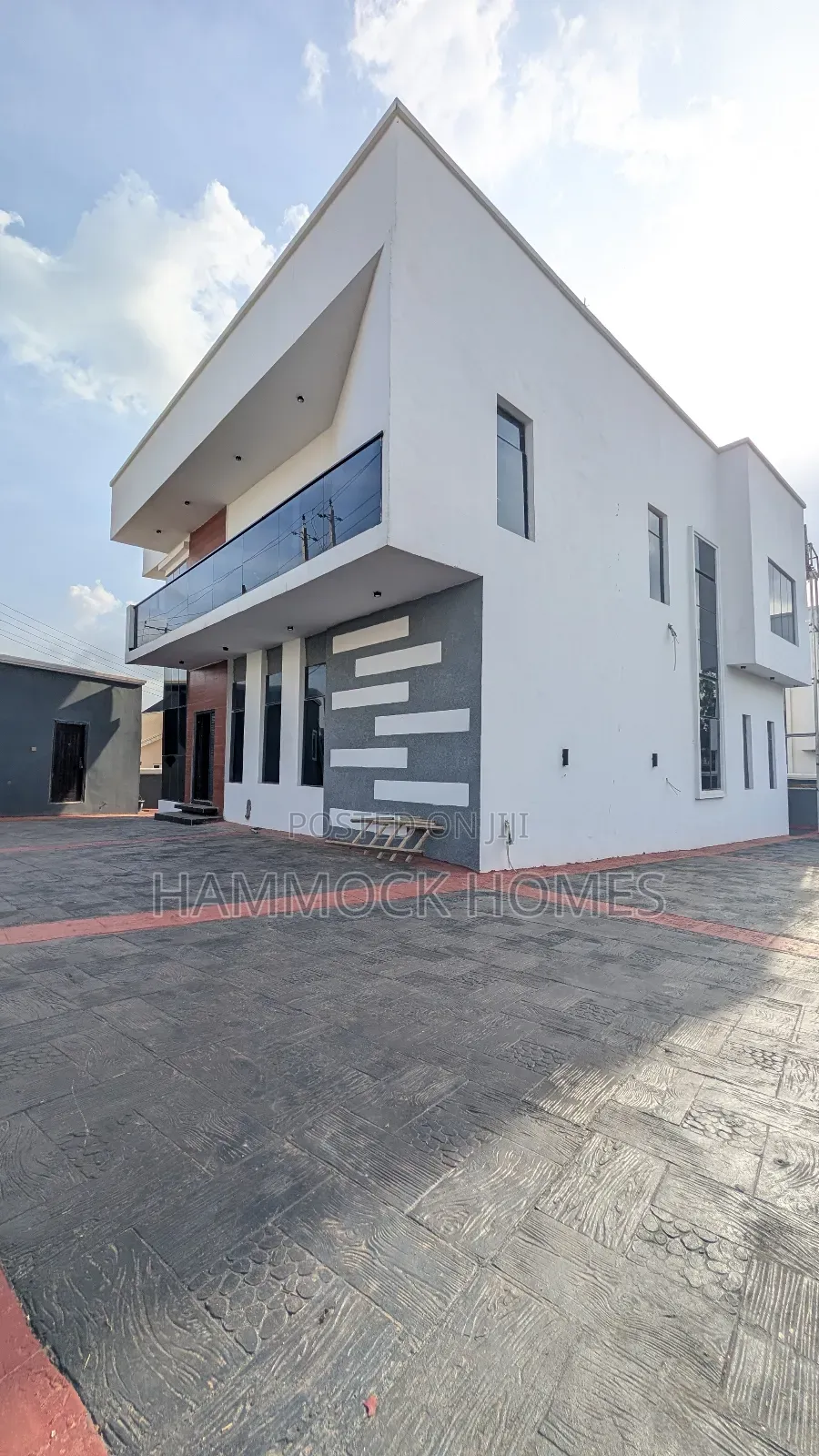 4bdrm Duplex in Carlton Gate Estate, Akobo for sale in Akobo