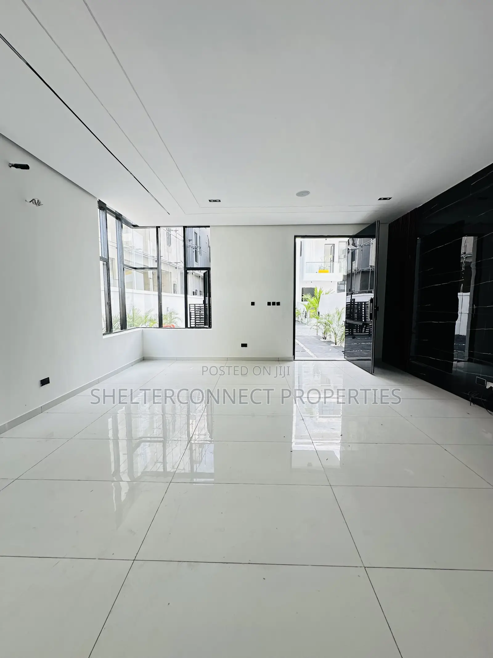 4bdrm Duplex in Lekki Phase 1 for sale in Lekki Phase 1